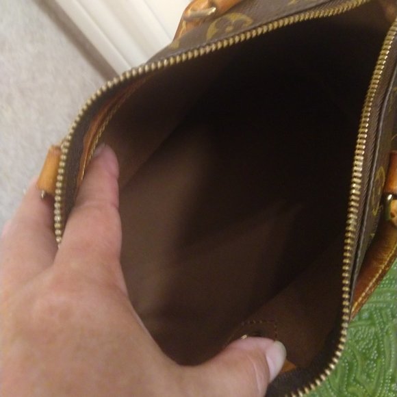 Louis Vuitton Speedy 25 Monogram - Picture 12 of 16